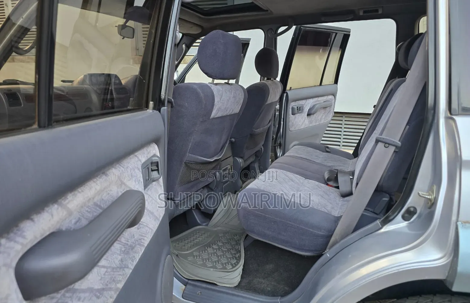 Toyota Land Cruiser Prado 1995 Silver