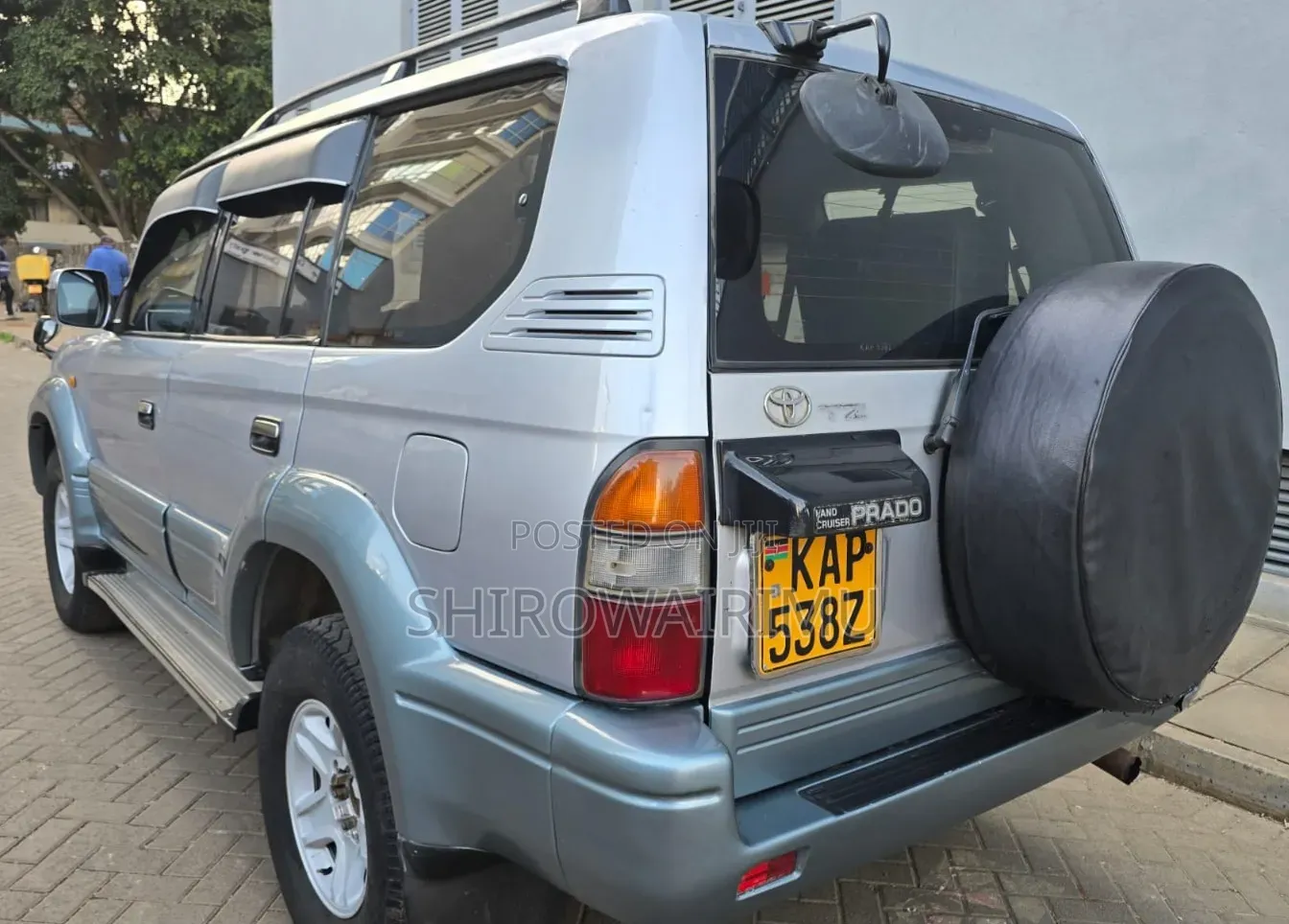 Toyota Land Cruiser Prado 1995 Silver