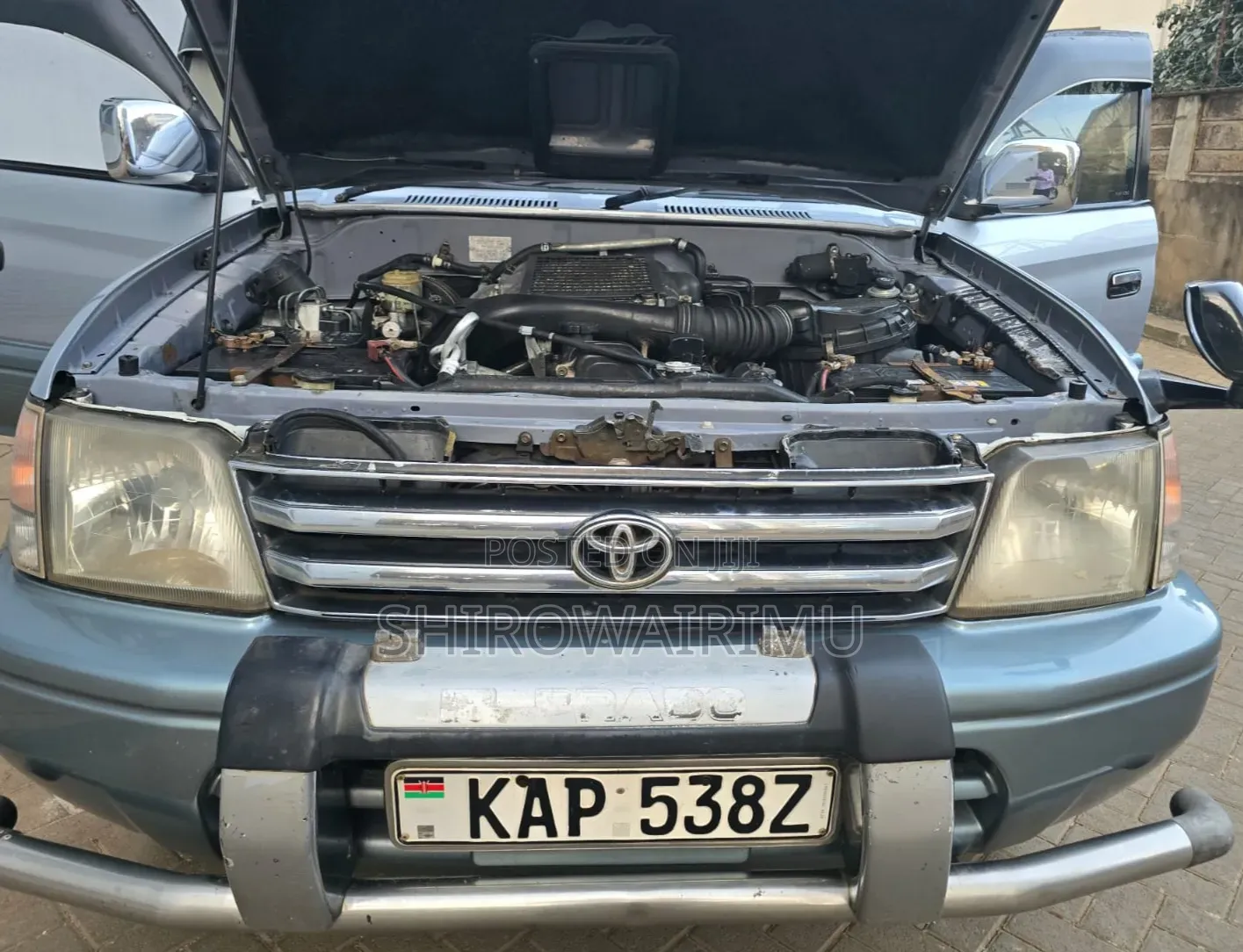 Toyota Land Cruiser Prado 1995 Silver