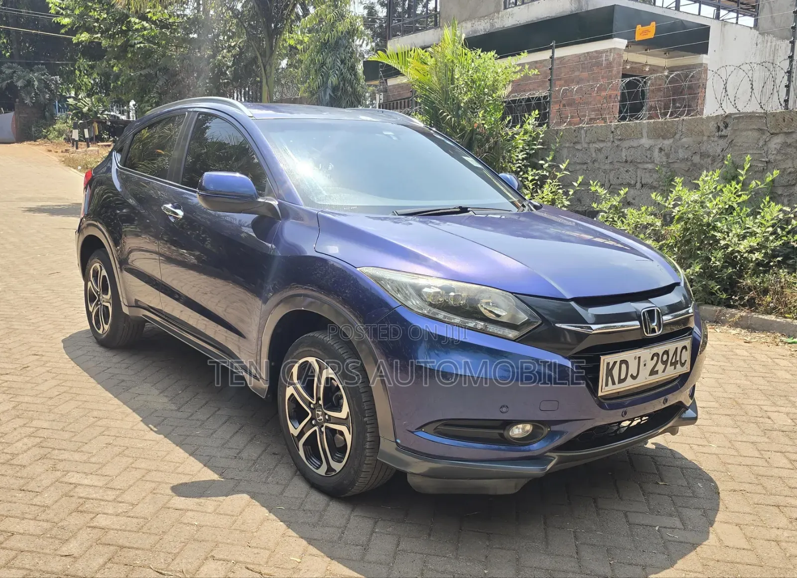 Honda Vezel 2015 Blue