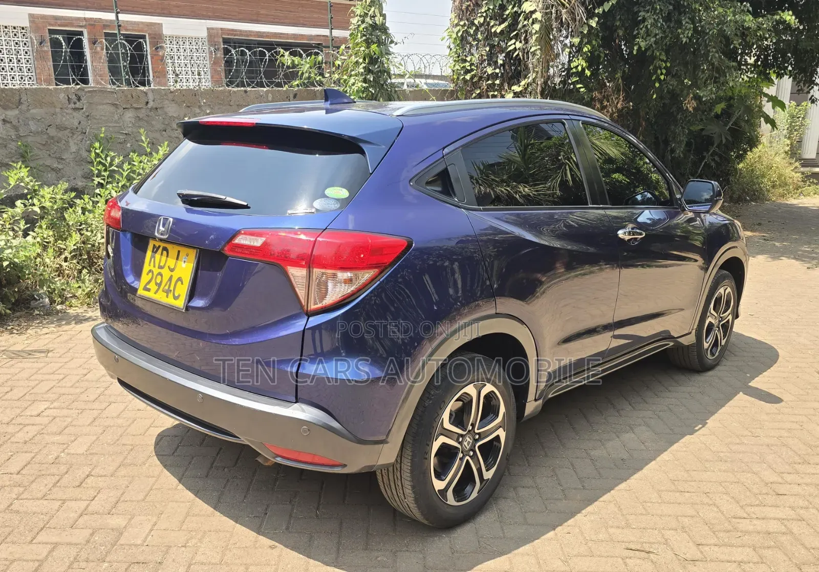 Honda Vezel 2015 Blue