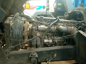 ISUZU Far 2010
