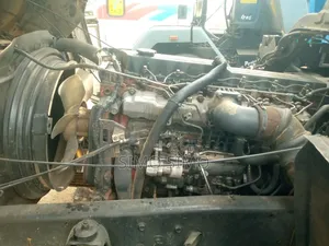 ISUZU Far 2010