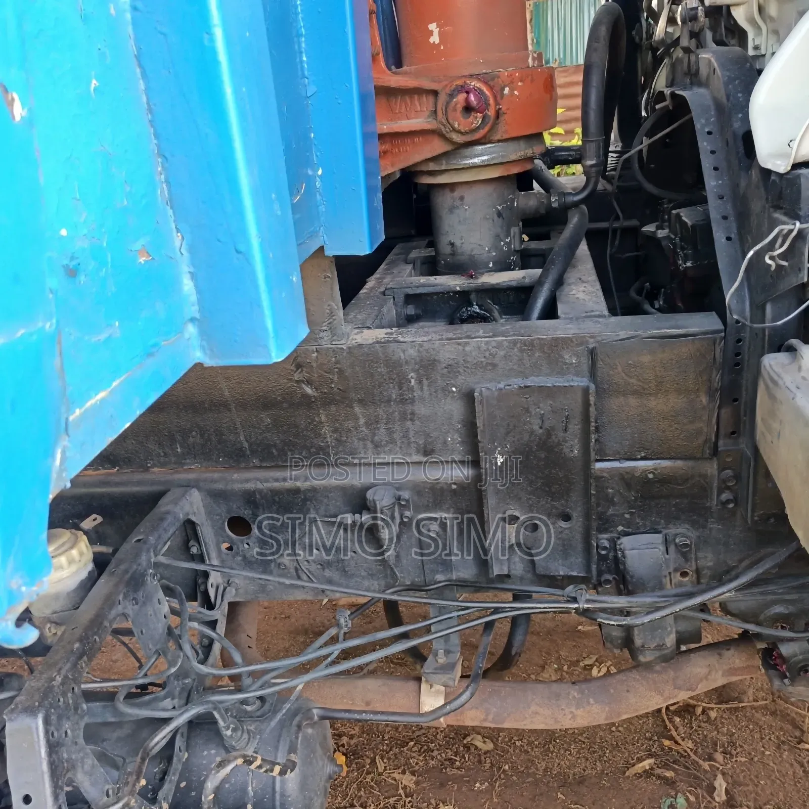 ISUZU Far 2010
