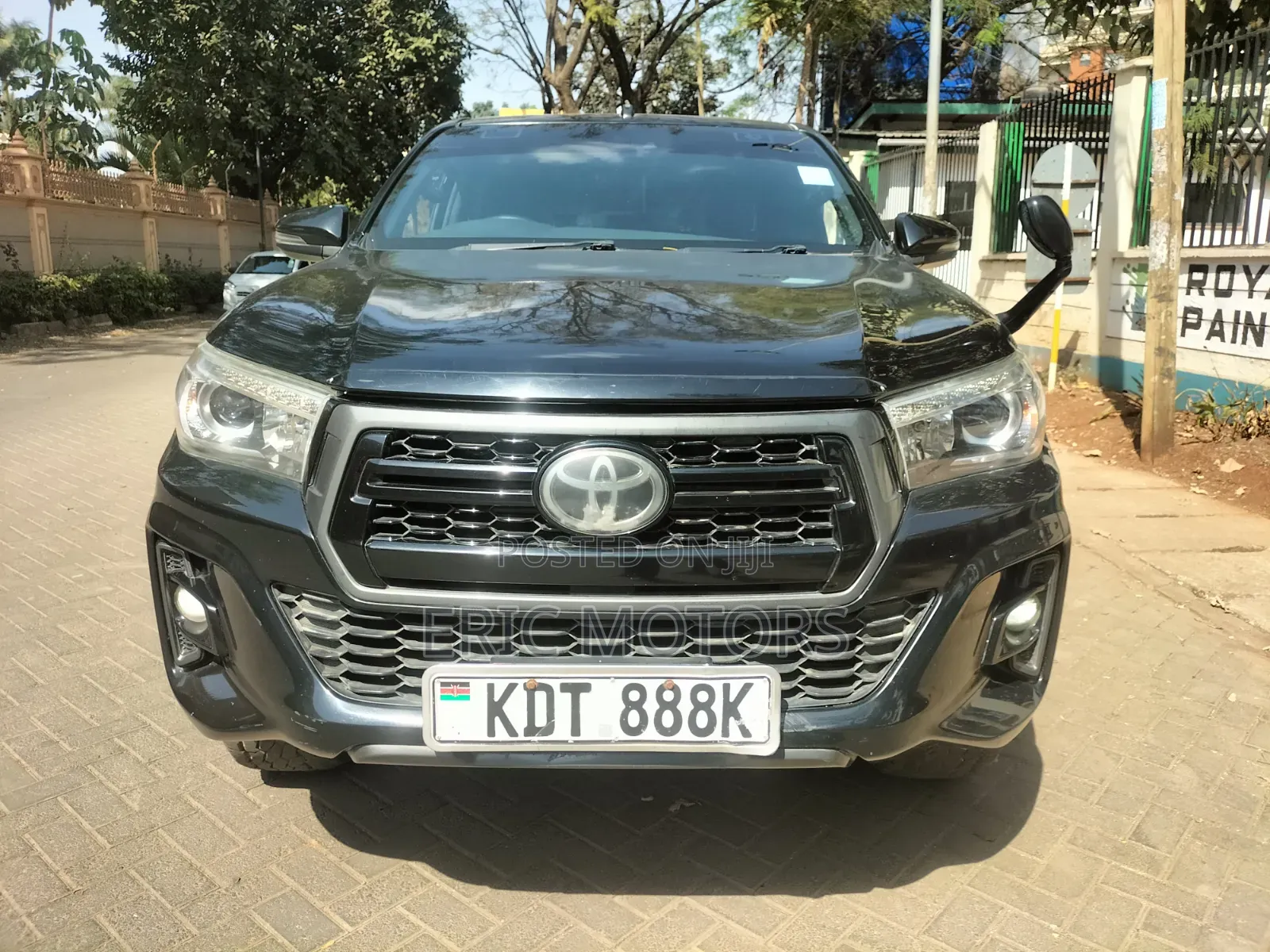 Toyota Hilux 2019 Black