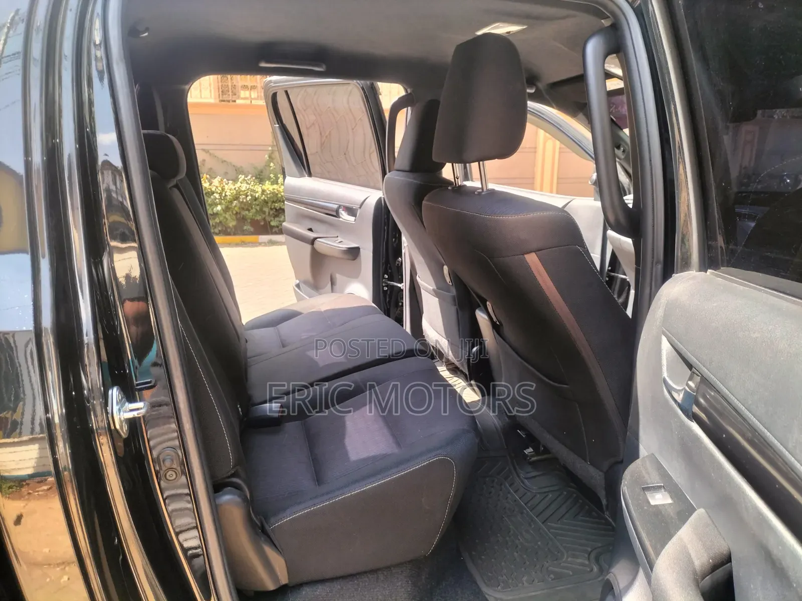 Toyota Hilux 2019 Black