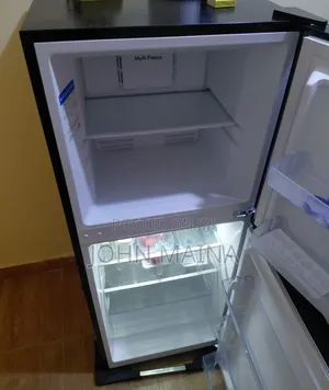 Von No-Frost Fridge 220 Liters