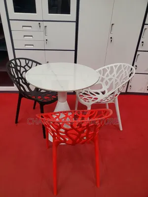 Round Trumpet Base Table and Tree Chairs Set