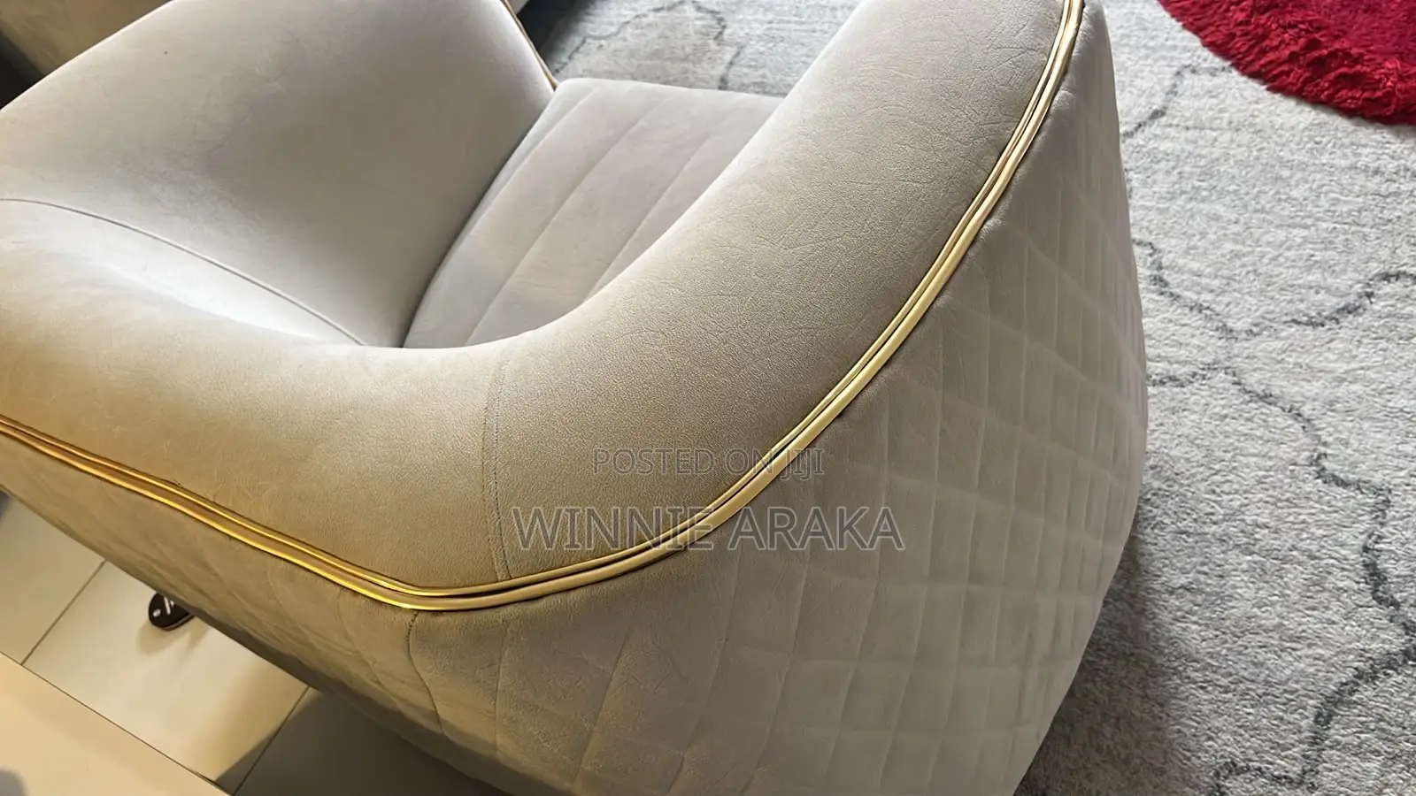5 Seater, Very Good Quality Sofa Set