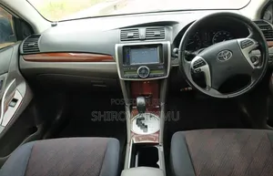 Toyota Premio 2013 White
