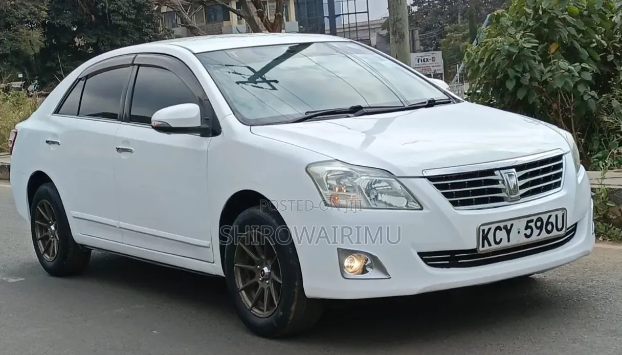 Toyota Premio 2013 White