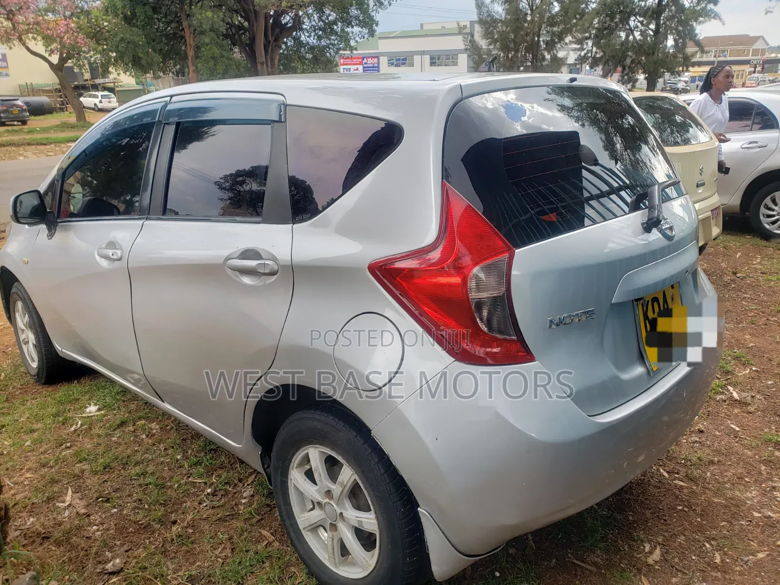 Nissan Note 2015 Silver