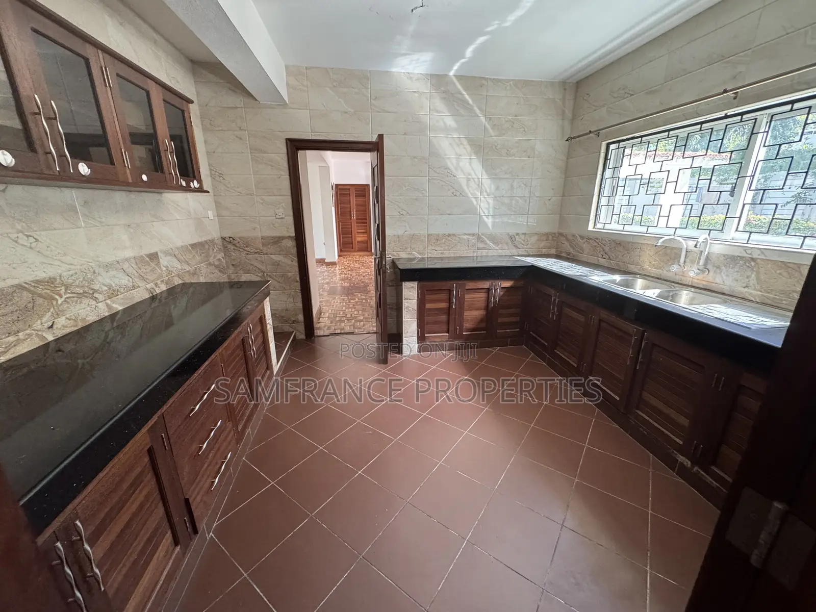 4bdrm Mansion in Nyali for rent