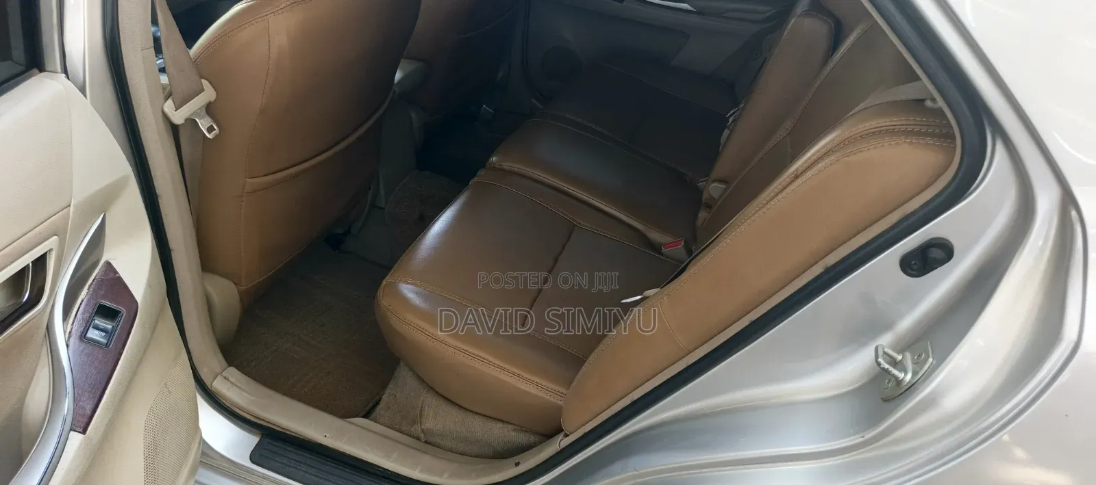 Toyota Premio 2012 White