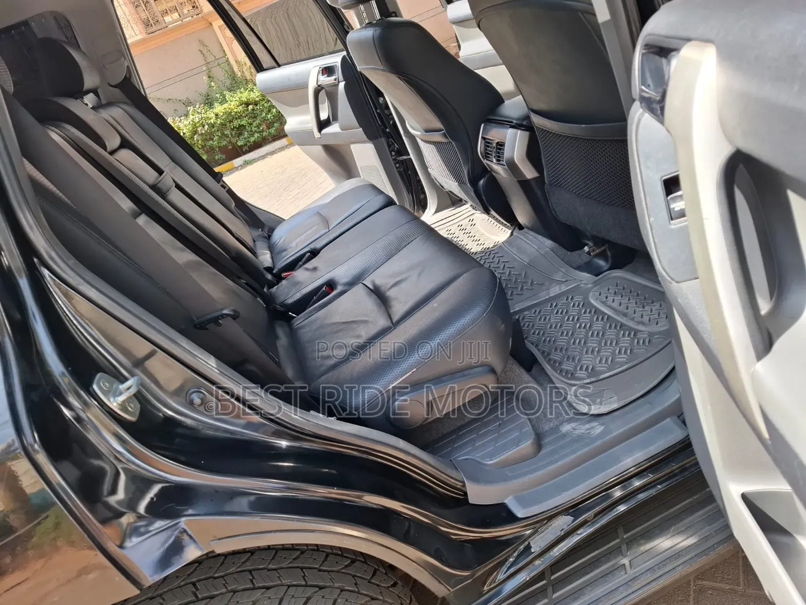 Toyota Land Cruiser Prado 2012 Black