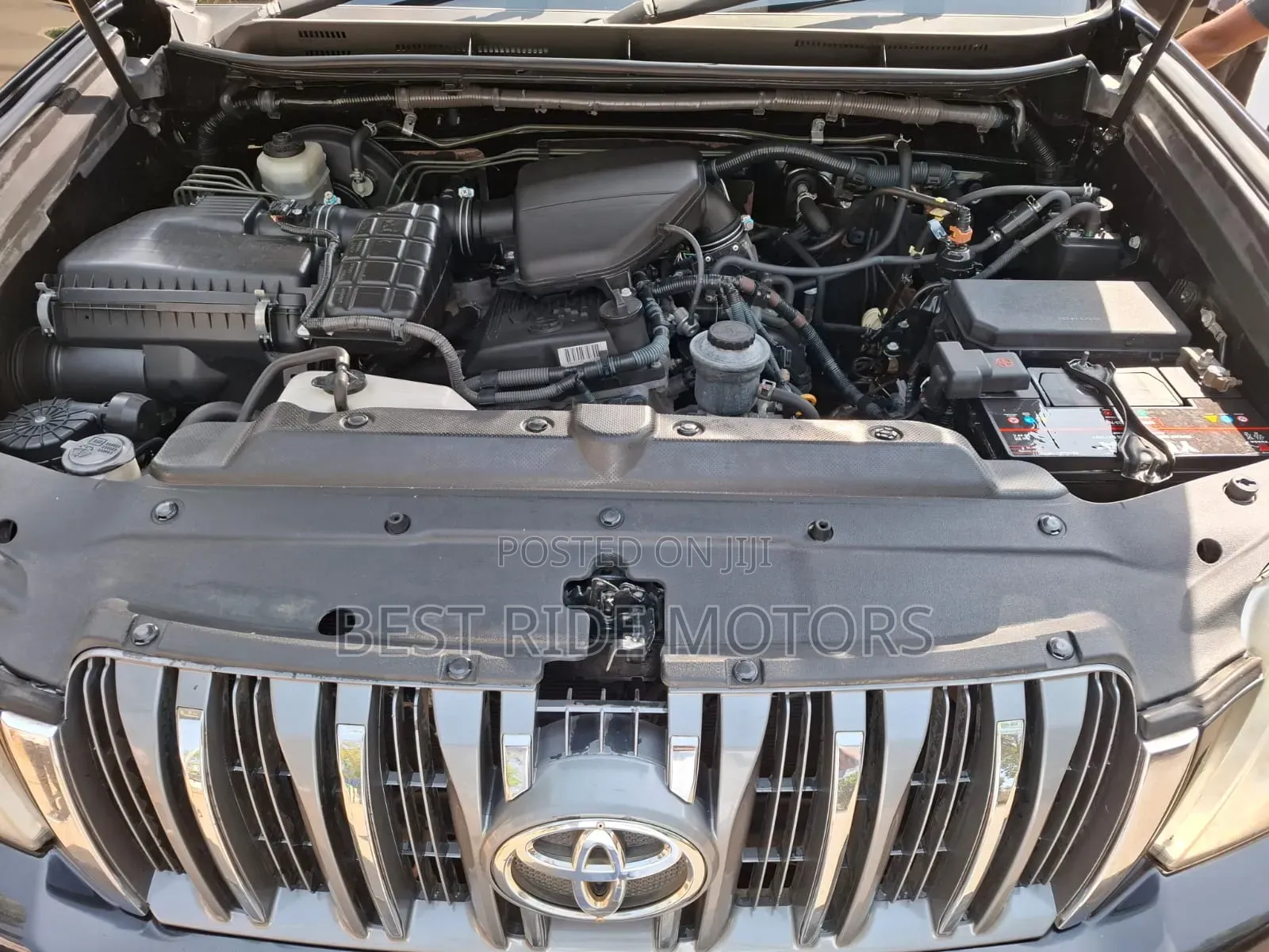 Toyota Land Cruiser Prado 2012 Black