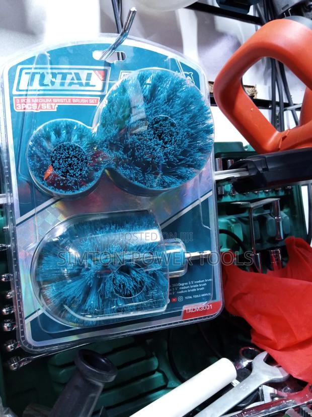 TOTAL Tools 3-Piece Power Scrubber Drill Brush Attachment Kit,.,.,.