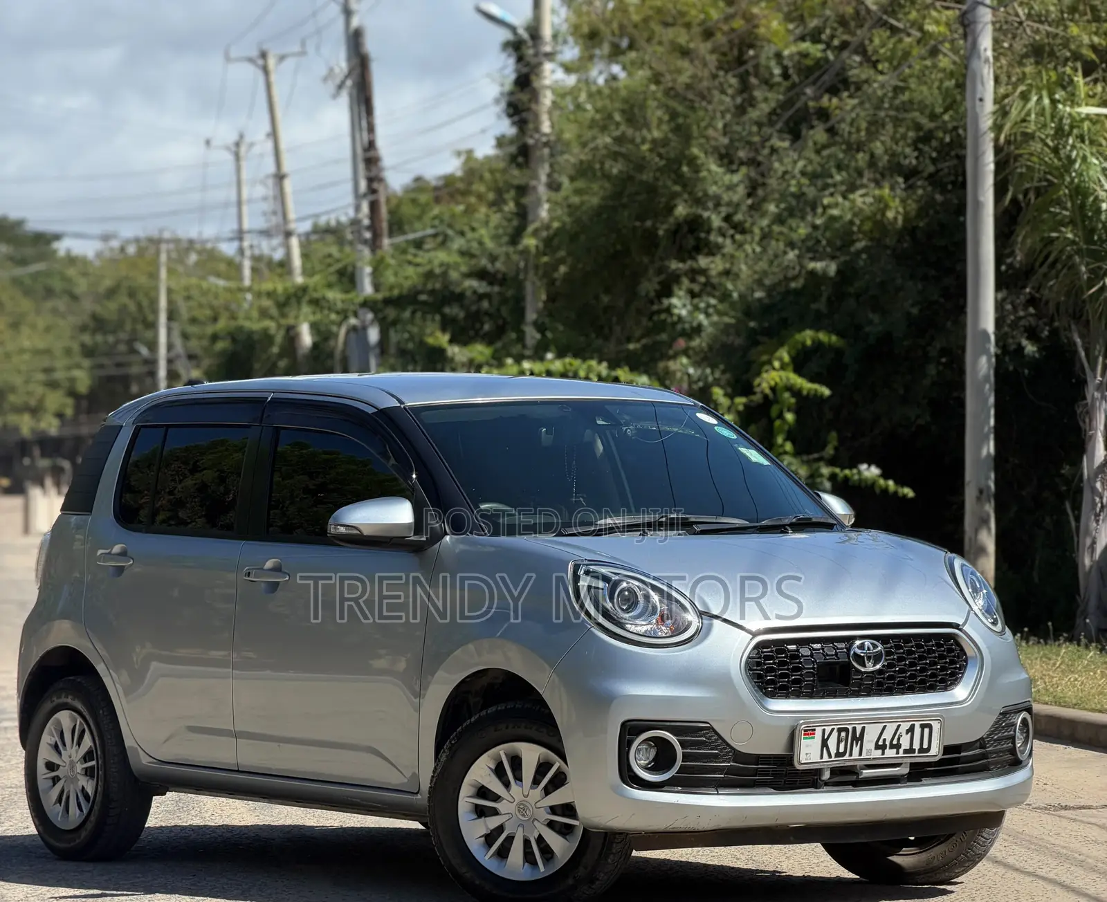 Toyota Passo 2016 Silver