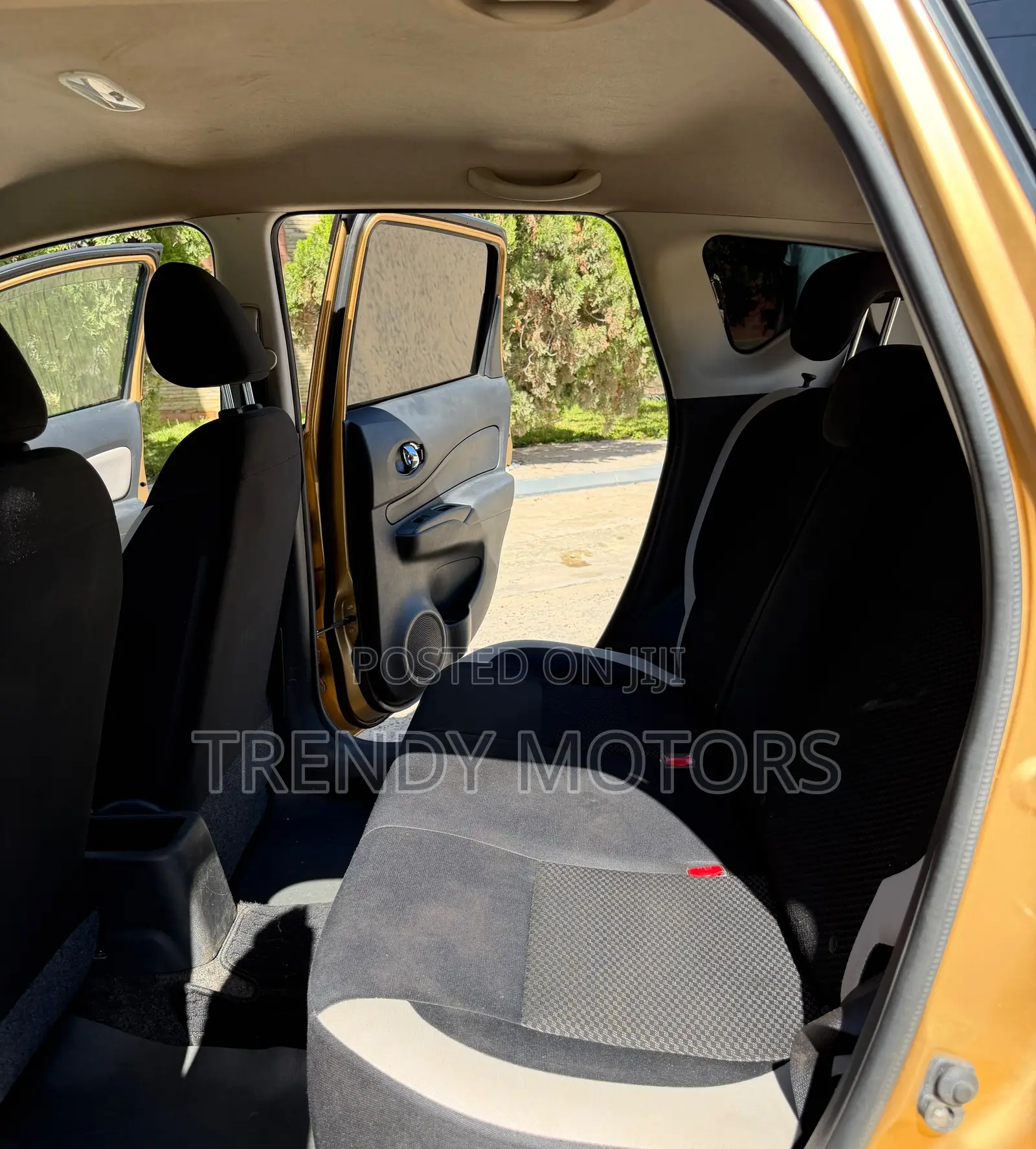 Nissan Note 2018 Gold