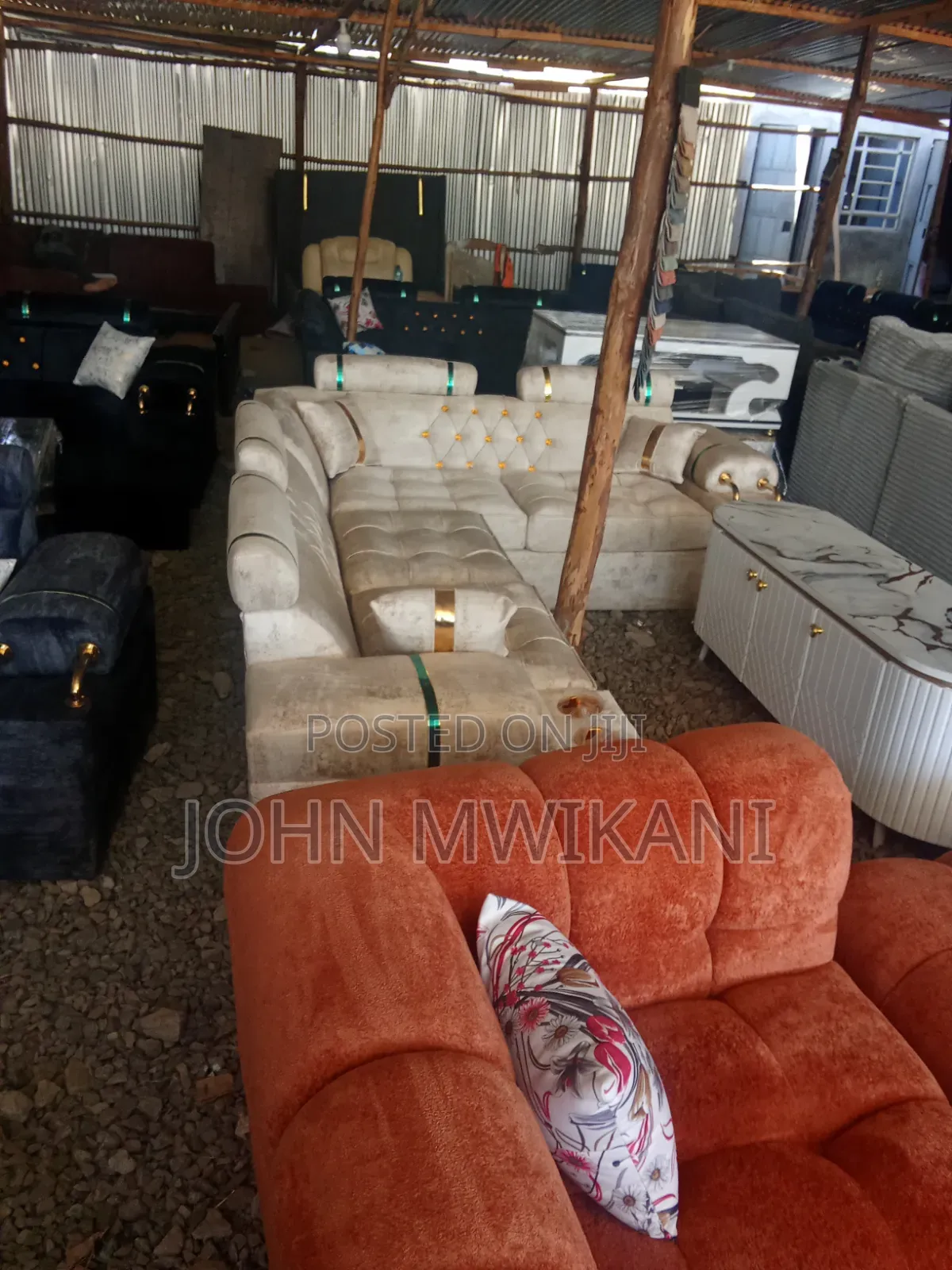 Furnitures