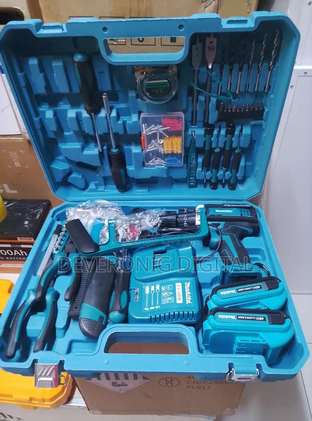 Makita Drill Set - main view