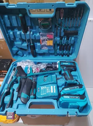 Makita Drill Set