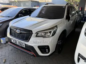 Subaru Forester 2018 White