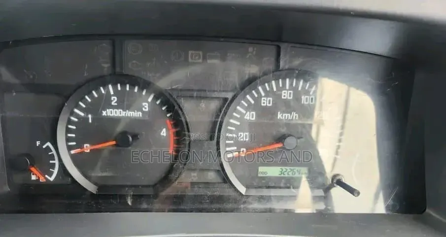 Isuzu NQR Bluepower Local