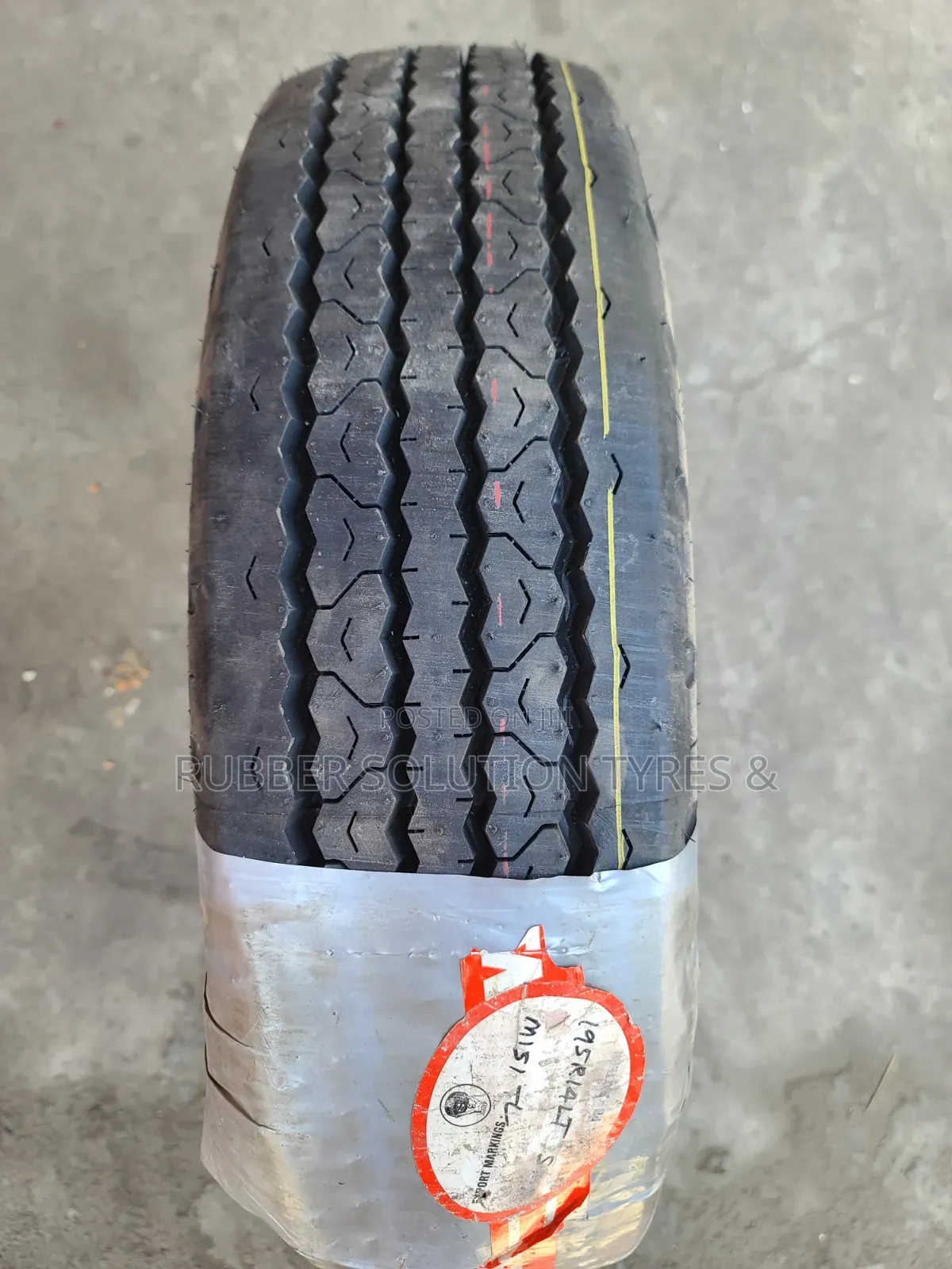 195 R14 MRF Tyres Lt8pr Commercial Made in India