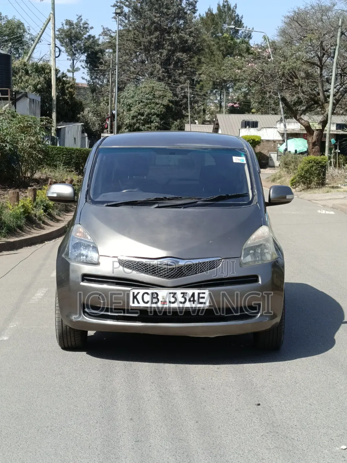 Toyota Ractis 2008 Gray