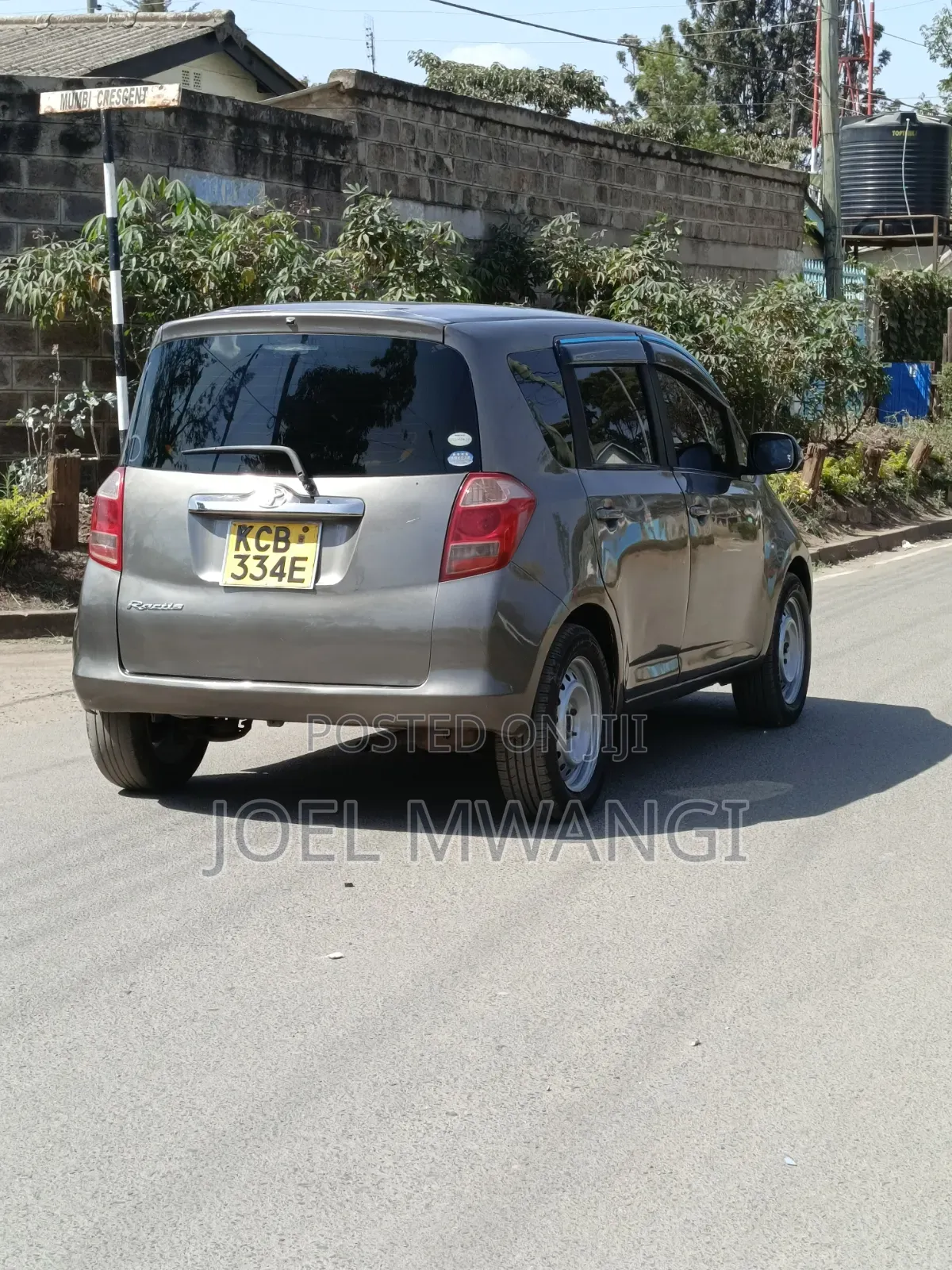 Toyota Ractis 2008 Gray