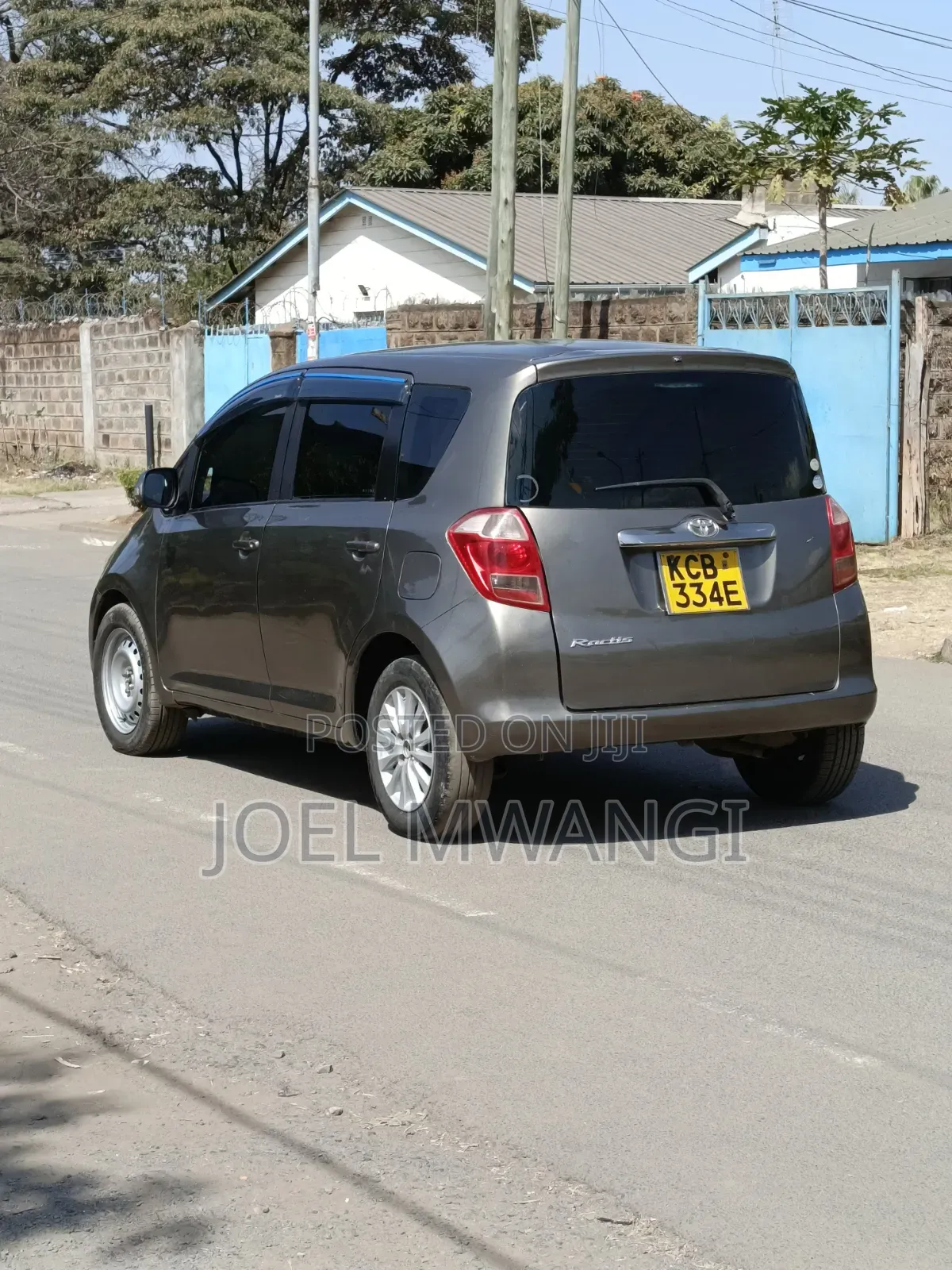 Toyota Ractis 2008 Gray