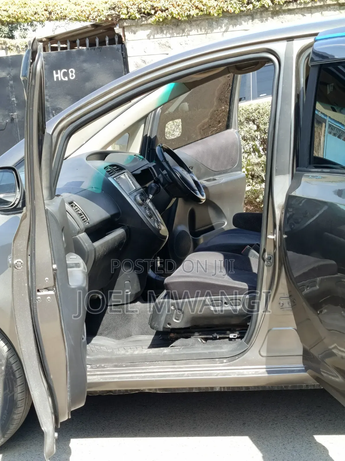 Toyota Ractis 2008 Gray