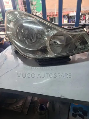 Wingroad Y12 Non Xenon Headlight