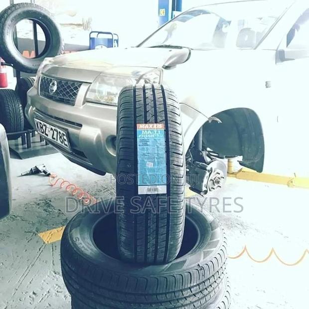 235/60 R17 Maxxis Tyre - main view