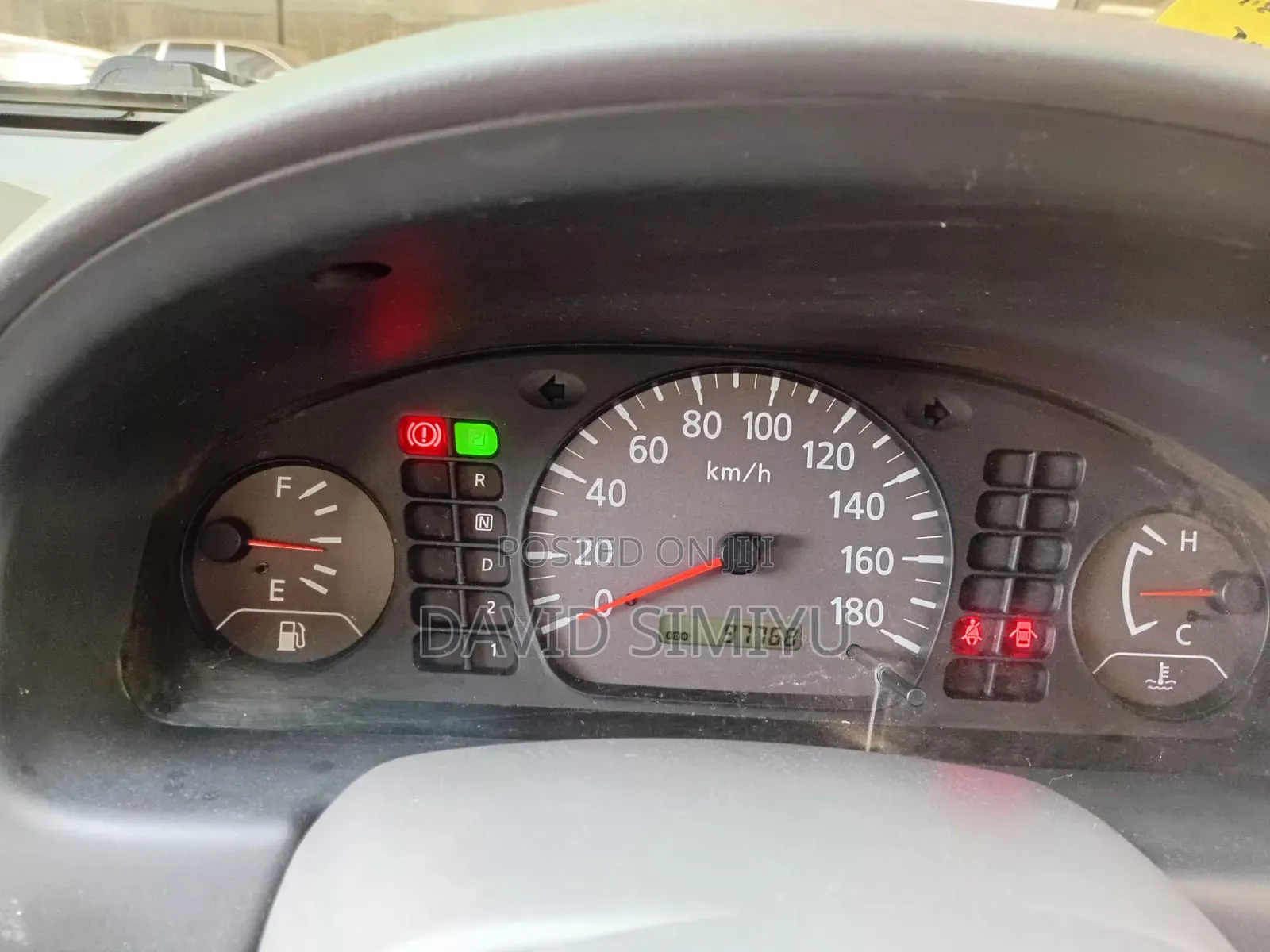 Nissan FB15 2001 Silver