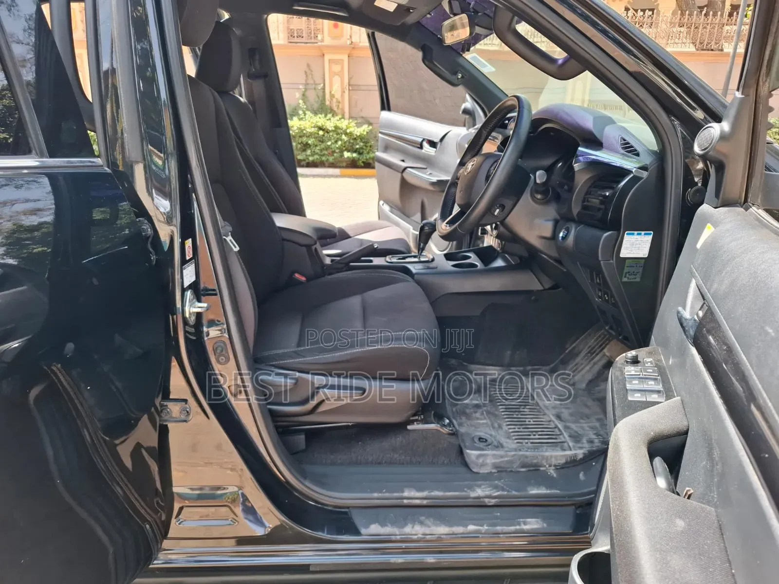 Toyota Hilux Revo Double Cab Deisel 2.4 AWD 2019 Black