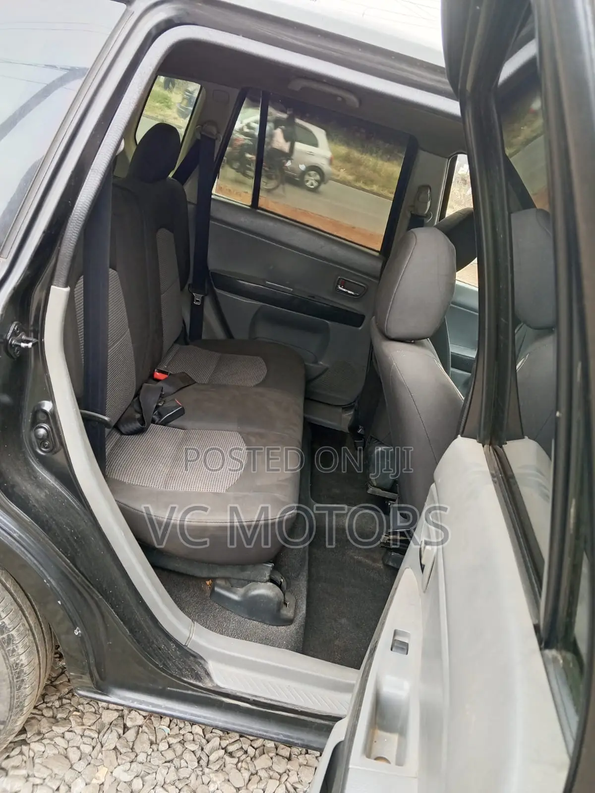 Mazda Demio 2005