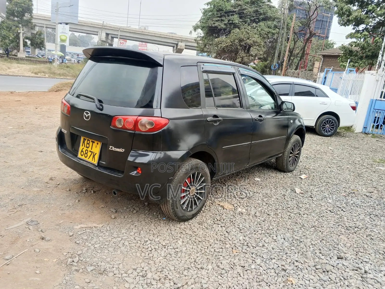 Mazda Demio 2005