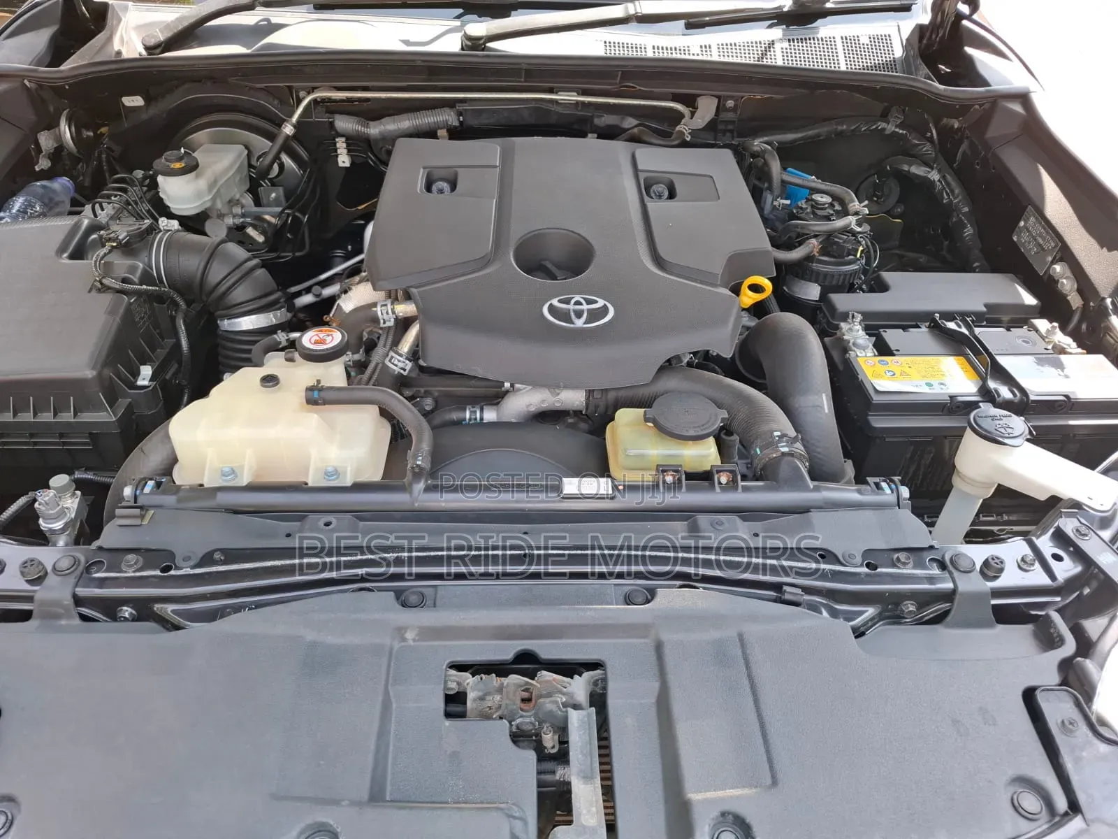 Toyota Hilux Revo Double Cab Deisel 2.4 AWD 2019 Black