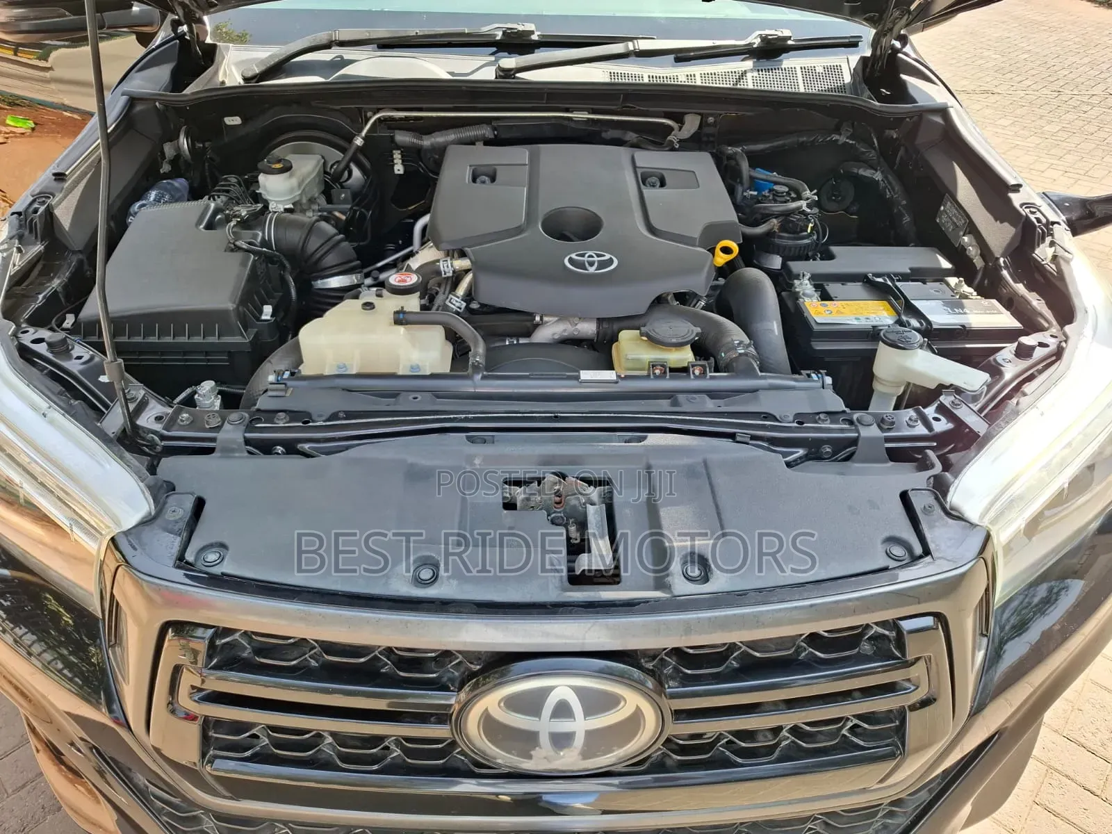 Toyota Hilux Revo Double Cab Deisel 2.4 AWD 2019 Black