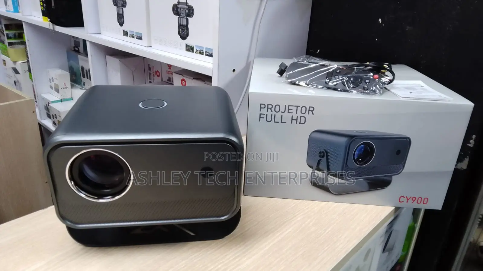 Smart CY900 Projector – Wireless Home Cinema
