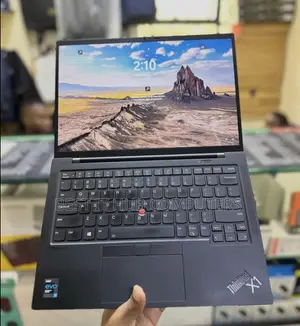 Laptop Lenovo ThinkPad X1 Carbon 16GB Intel Core i7 SSD 512GB