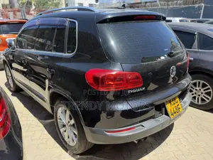 Volkswagen Tiguan 2014 Black