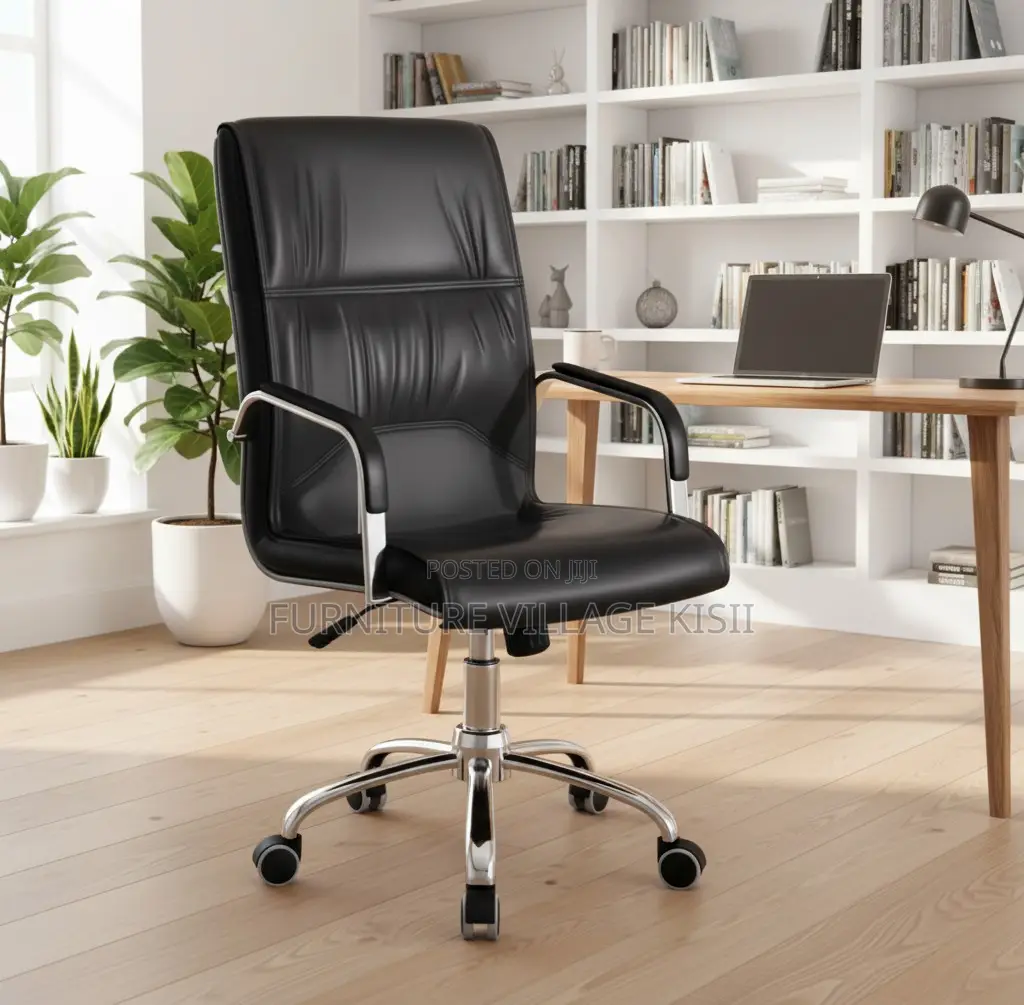 Office Chair: Excutive Office Chair