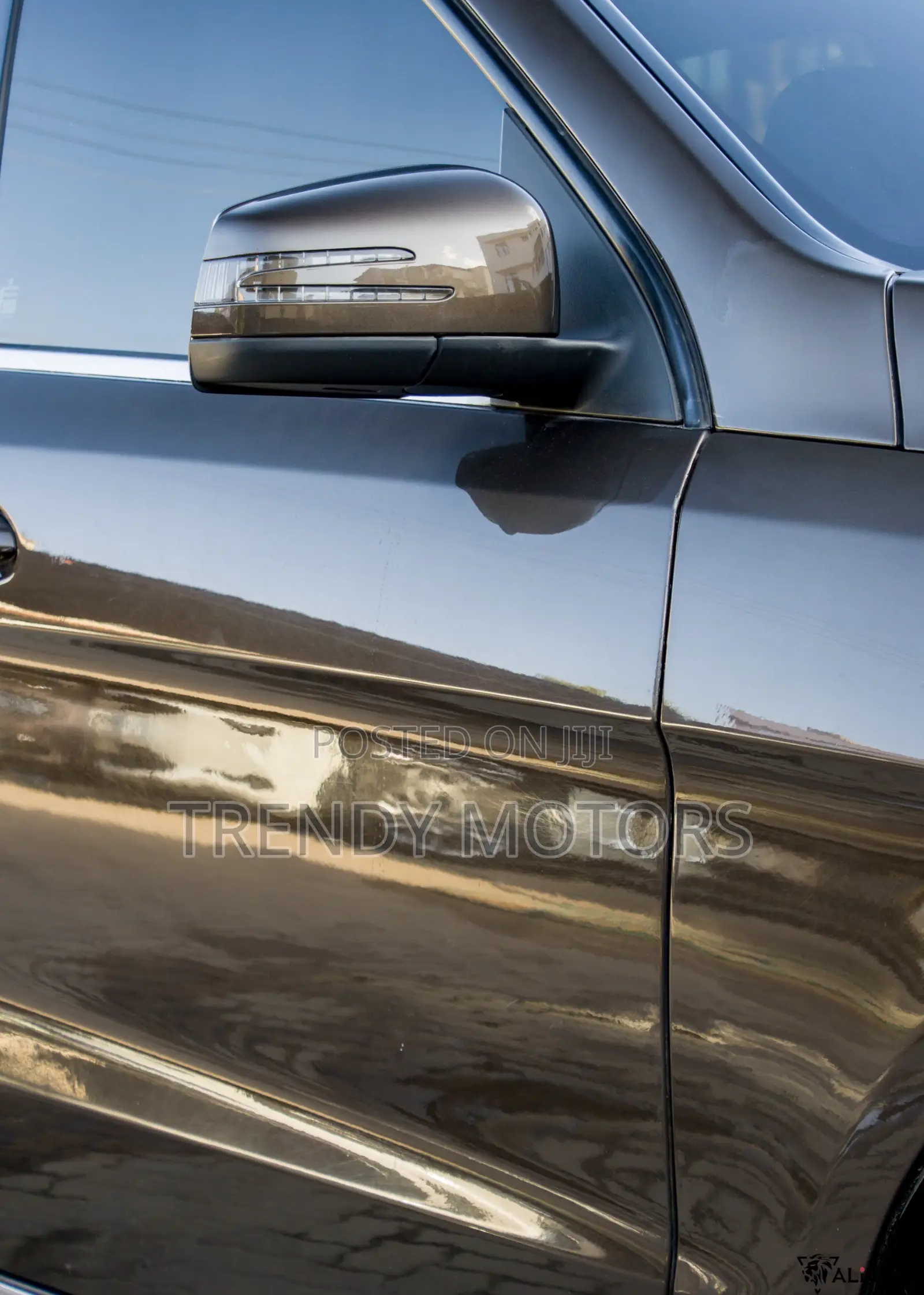 Mercedes-Benz M Class 2013 Brown