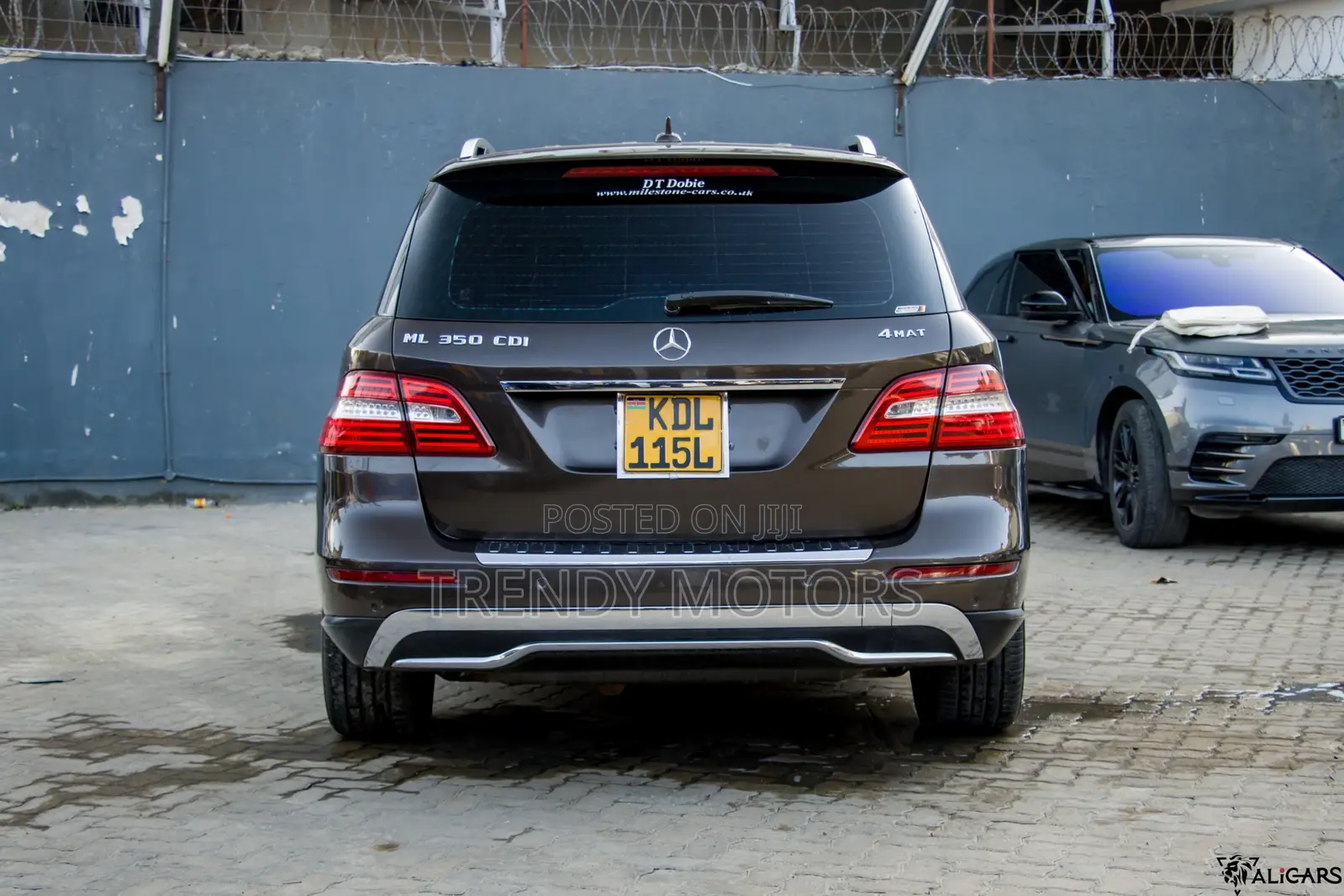 Mercedes-Benz M Class 2013 Brown