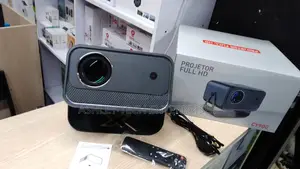 Ultimate CY900 Projector – Portable Cinema Experience