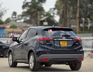 Honda Vezel 1.5 Hybrid 2WD 2018 Black