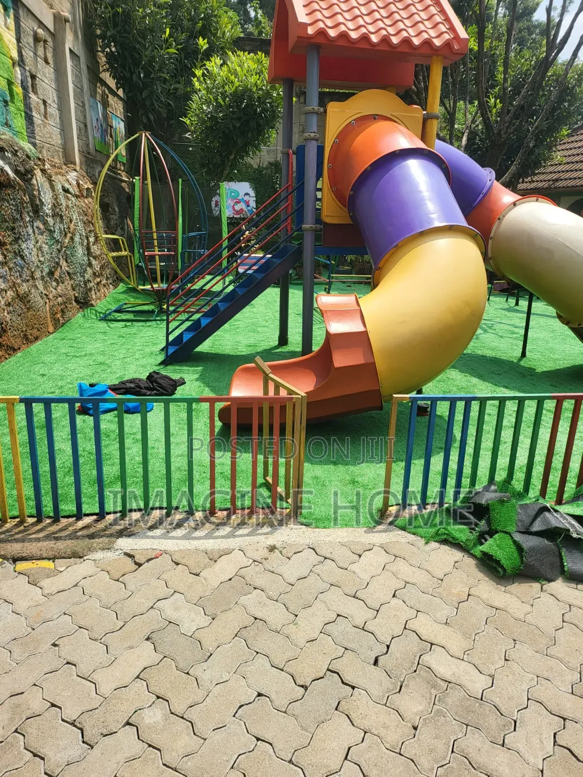 Create a Premium Look With Turf Grass Carpet